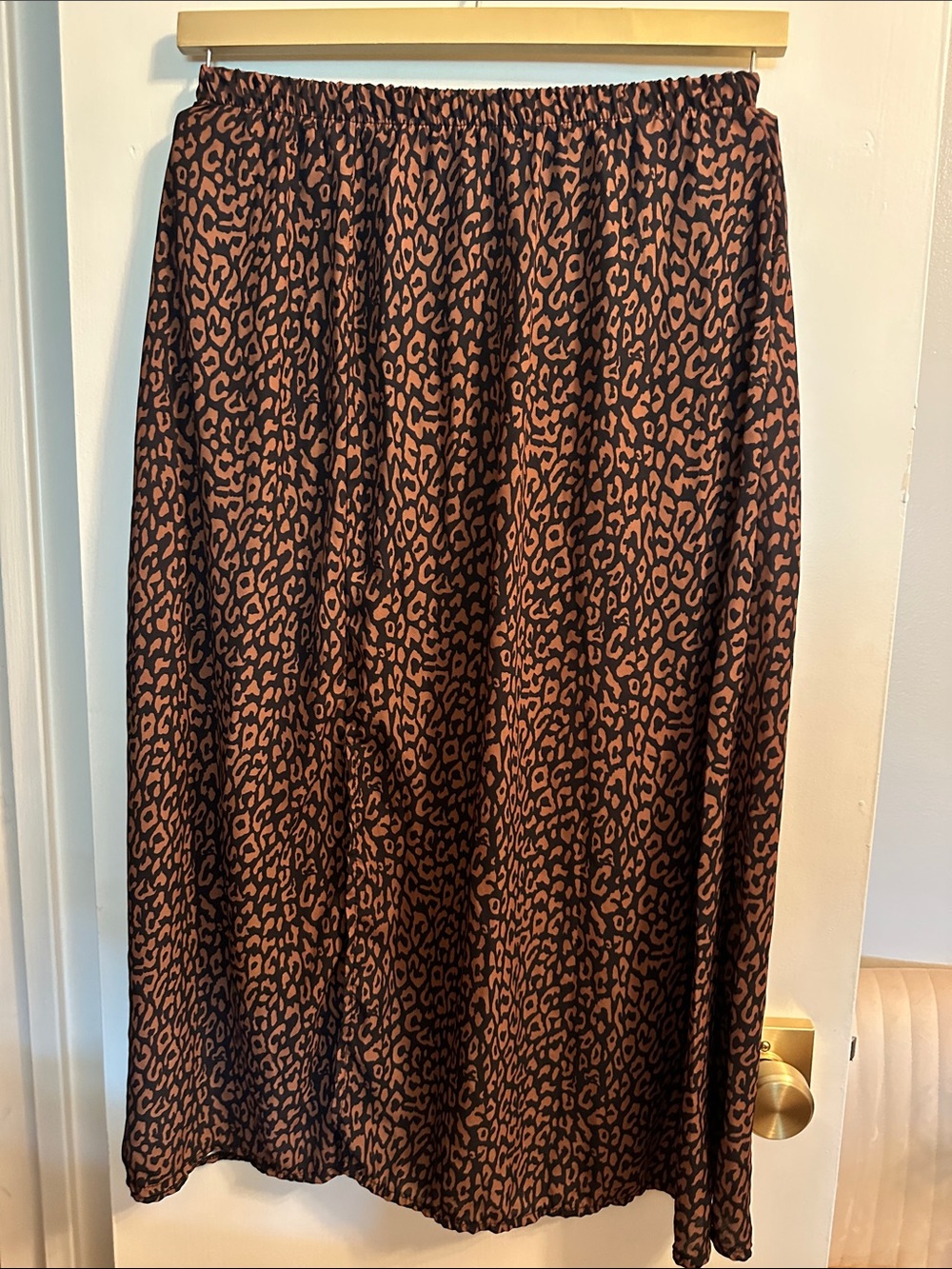 Women's Brown and Black Leopard Print Maxi Skirt Size M-L